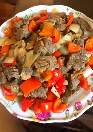 Hình của món Bò lúc lắc.
