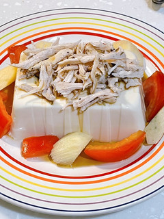 雞絲涼拌豆腐 的食譜成品照片