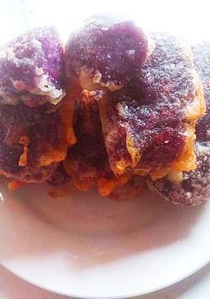 Hình của món Khoai lang tím kén.