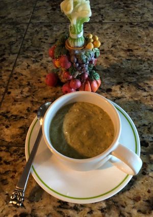 A picture of Kale Smoothie with Fruit.