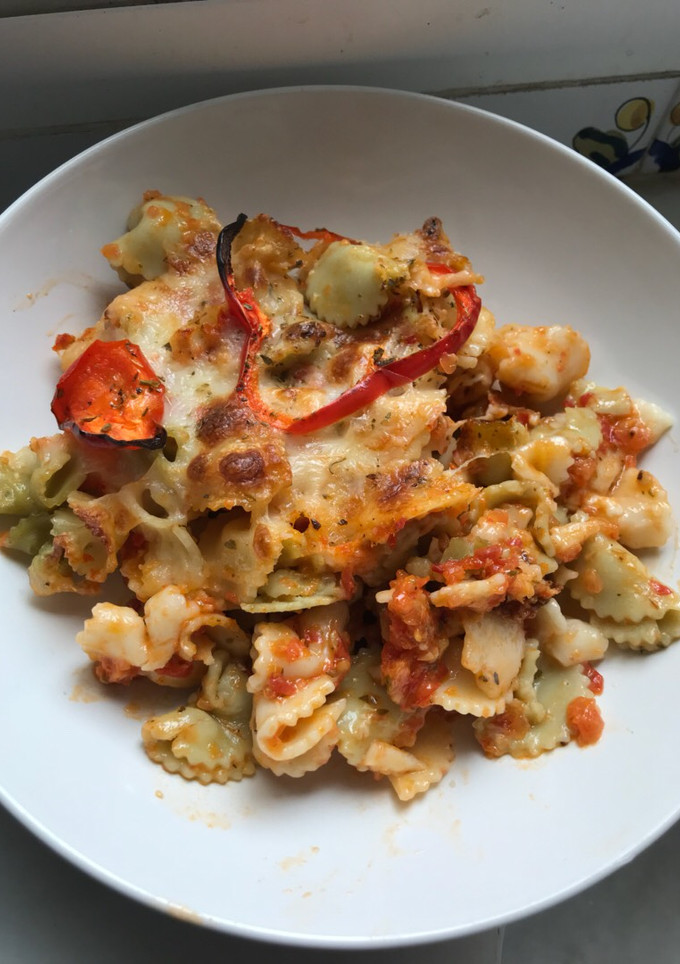 Una foto de Pasta de tres colores, en un plis (vegetariano)