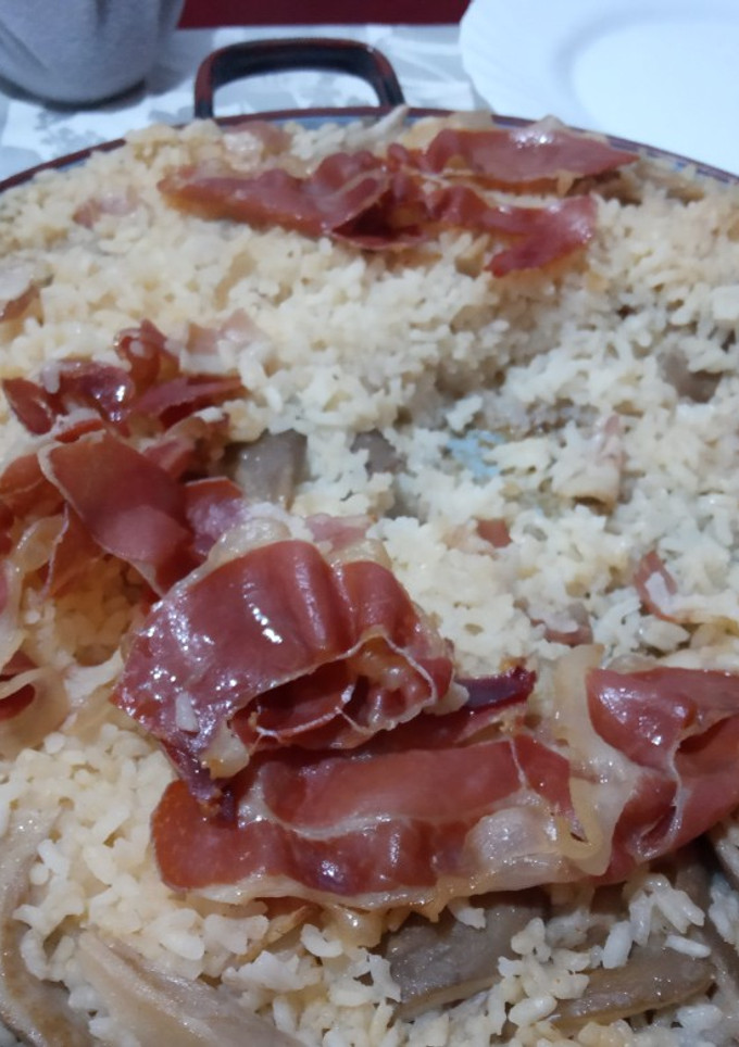 Una foto de Arroz con jamón y setas
