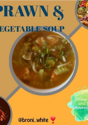 A picture of Prawn and vegetable soup.