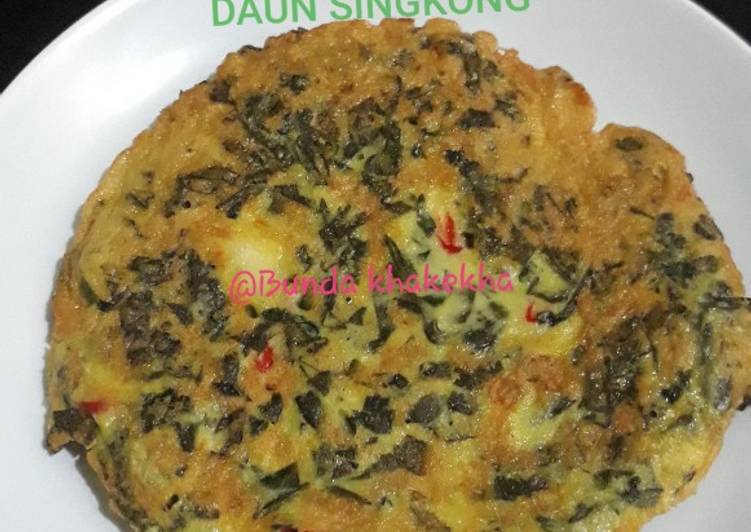 Bagaimana Membuat Telur dadar daun singkong, Sempurna