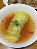 Canh bắp cải cuộn kiểu Nhật { コンソメ味のロールキャベツ }