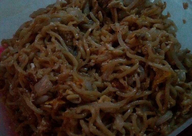 Resep Mie goreng telur ala si kami yang Lezat Sekali