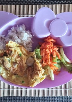 Foto resep Omellet jamur & Salad