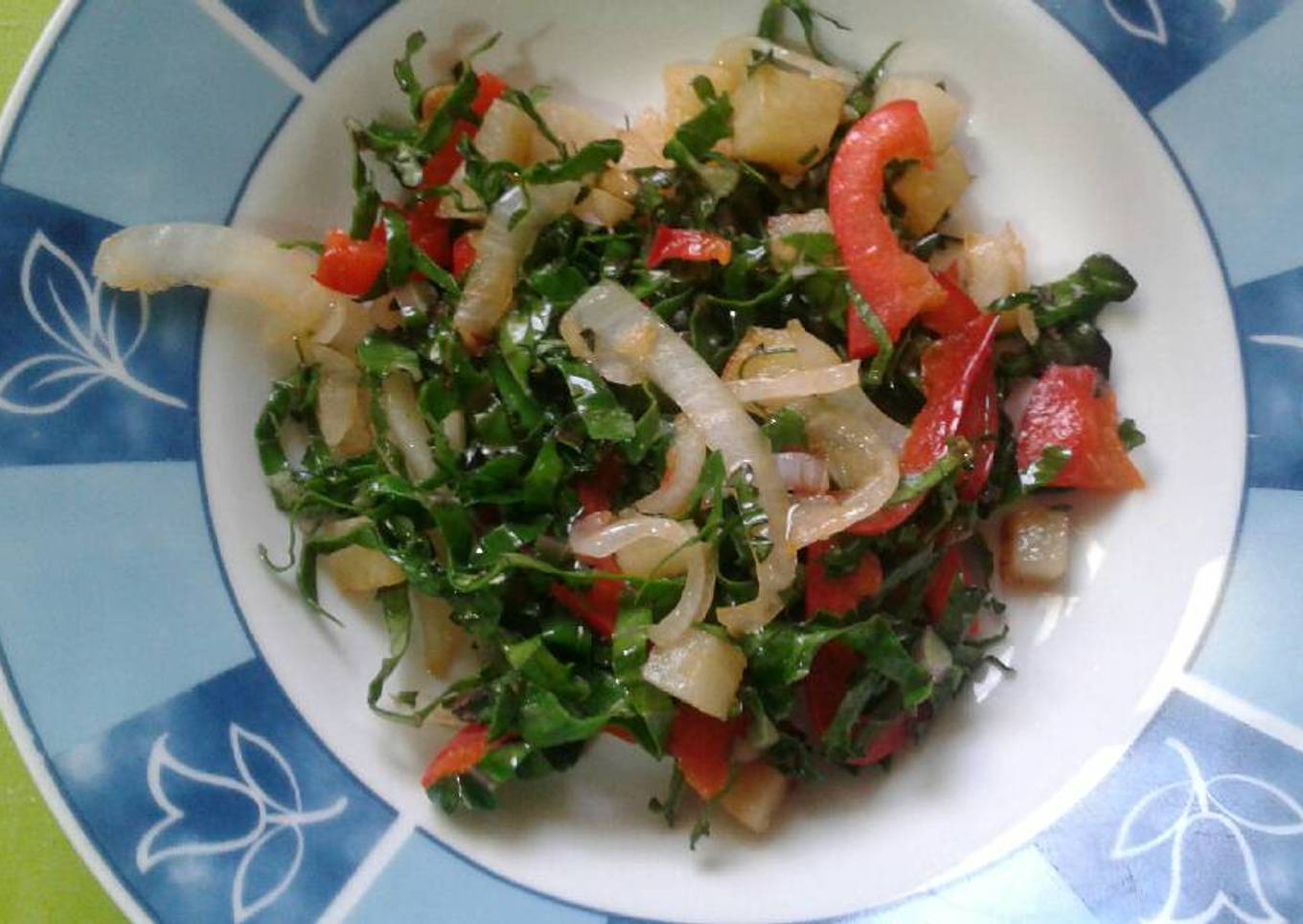 Salteado de kale y pimientos