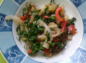 Una foto de Salteado de kale y pimientos