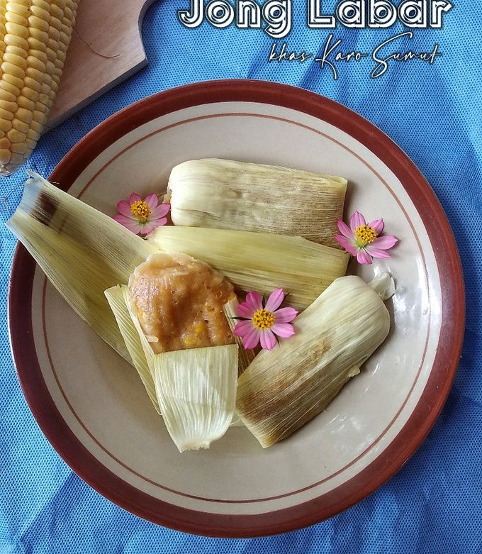 Ofis hojatxonasida porno