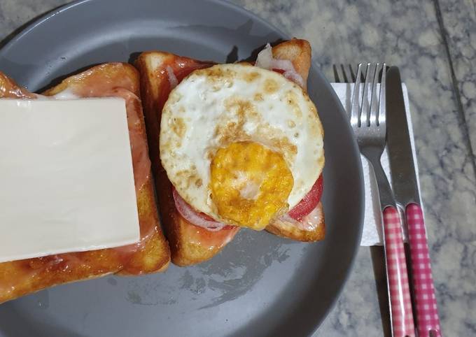 Sandwich untuk sarapan pagi