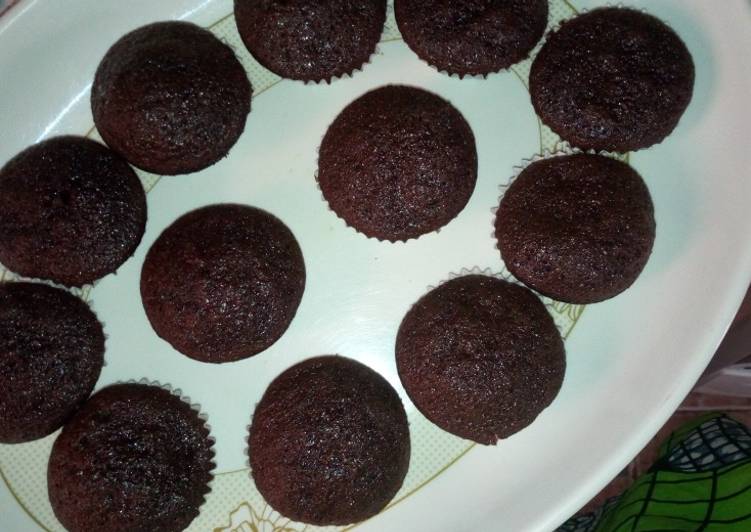 Easiest Way to Prepare Any-night-of-the-week Chocolate cupcakes