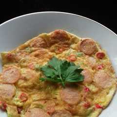 รูปของ Telur Dadar Sosis