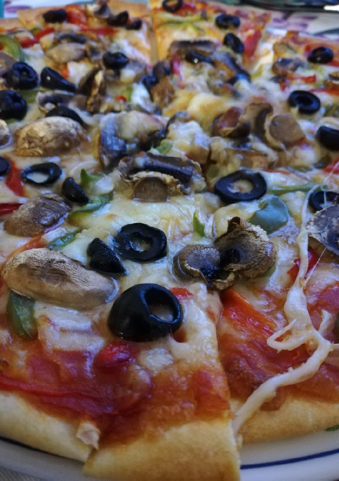 Una foto de Pizza vegetal