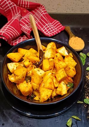 A picture of Leftover Idli Podi Tadka.