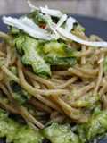 Spaghetti integrali con zucchine e gelatina di birra