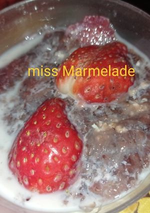 Φωτογραφία της συνταγής Overnight oats με φράουλες🥣🍓