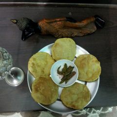 Easy chatpat aalu puri A picture of Easy chatpat aalu puri.