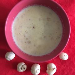A picture of Makhana kheer.