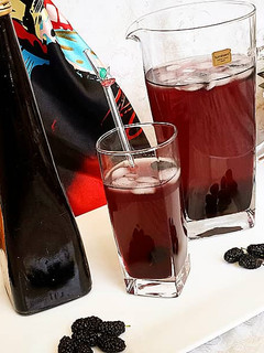 عکسی از دستور شربت توت سیاه یا شاتوت