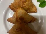 Classic Aloo Matar Samosa