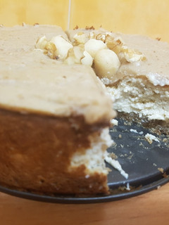 Una foto de Tarta de requesón, nueces y dulce de leche