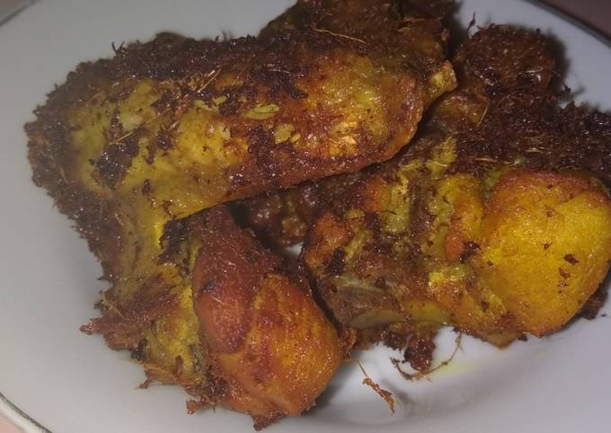 Ayam goreng lengkuas sederhana