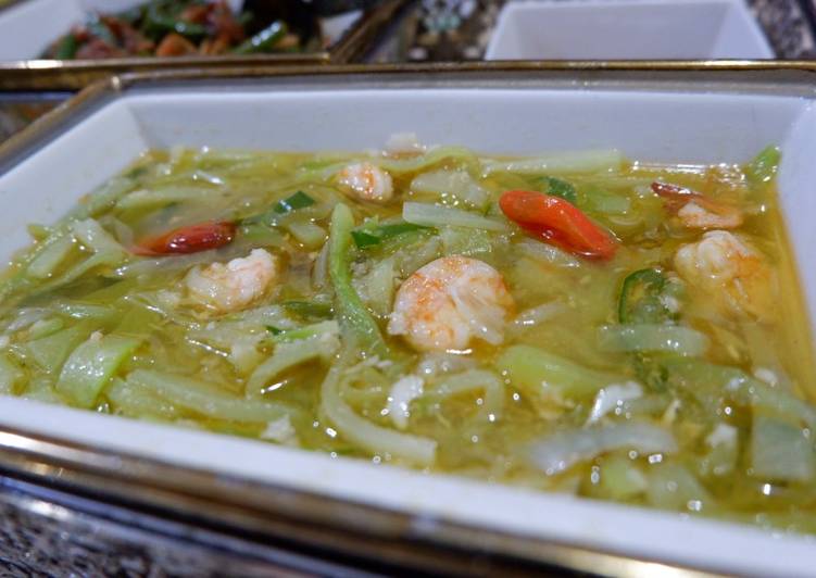 Resep Sayur Labu Siam Udang, Enak