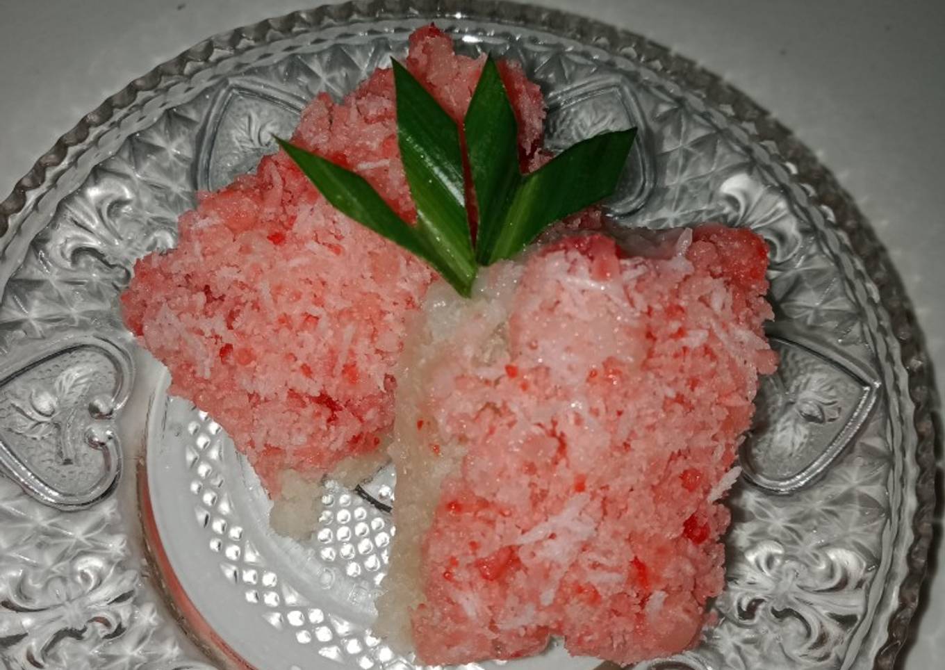 Kue awug tepung ketan
