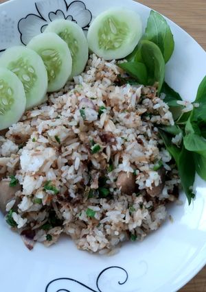 Hình của món Cơm chiên cá mặn.