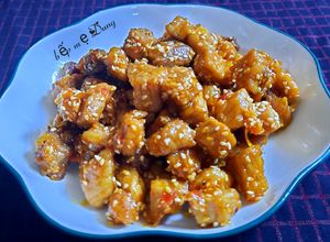 Hình của món Thịt heo sốt chua ngọt.
