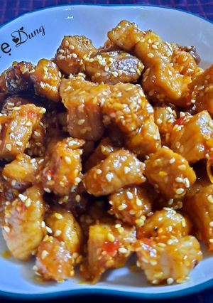 A picture of Sweet and Sour Pork.