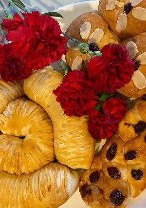 A picture of Sweet Bread with Cheese Filling.