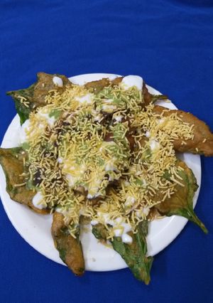 A picture of Palak Patta Chaat.