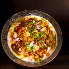 A picture of Stuffed Dahi vada Chaat.