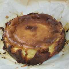 รูปของ Basque Burnt Cheesecake