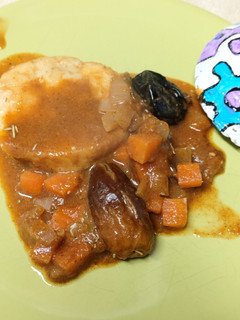 Una foto de Tajine de merluza con verduras