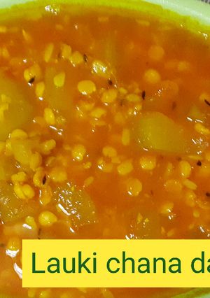 A picture of Lauki chana dal.