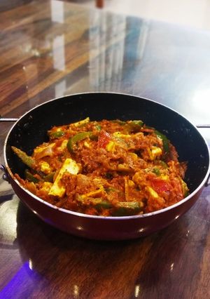 A picture of Kadai paneer.