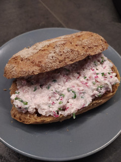 A picture of White cheese & radish spread.