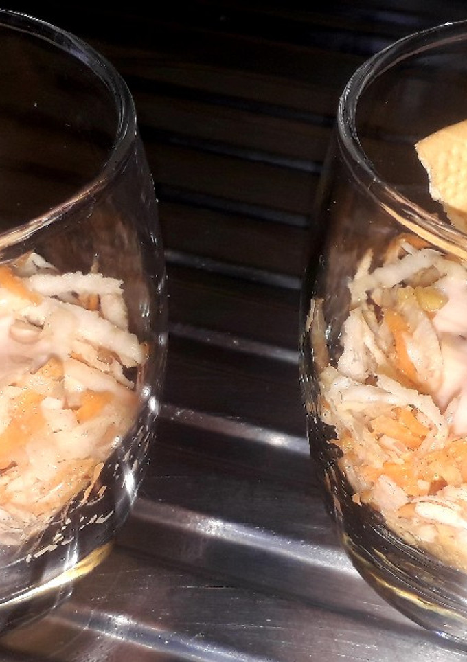 Una foto de Vasitos de coco y zanahoria 🥥🥕
