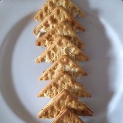 A picture of Crunchy biscuits.