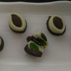 Jujips Stuffed Chocolate A picture of Jujips Stuffed Chocolate.