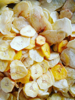 A picture of Banana and Potato Crisps.