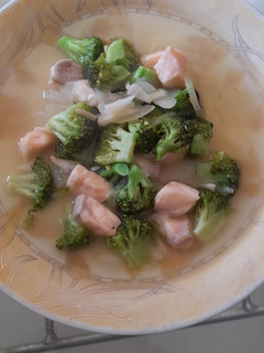 Foto resep Tumis Brokoli Salmon - MPASI 16m+
