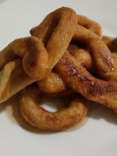 Una foto de Buñuelos de yuca y boniato