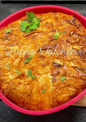 A picture of Chicken & Vegetables Filo Pie:.