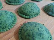 Una foto de kale relleno