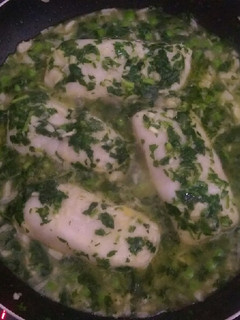 Una foto de Merluza en salsa verde