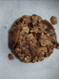 Gluten free oatmeal-almond cookies with brown sugar and cinnamon